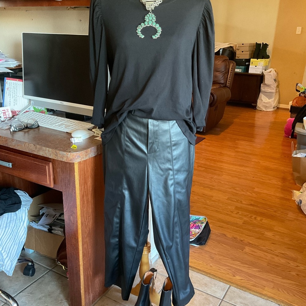 Calvin Klein Black Pullover Blouse Size XL, NWT - Picture 2 of 13